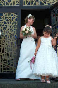bride2.jpg (24326 bytes)